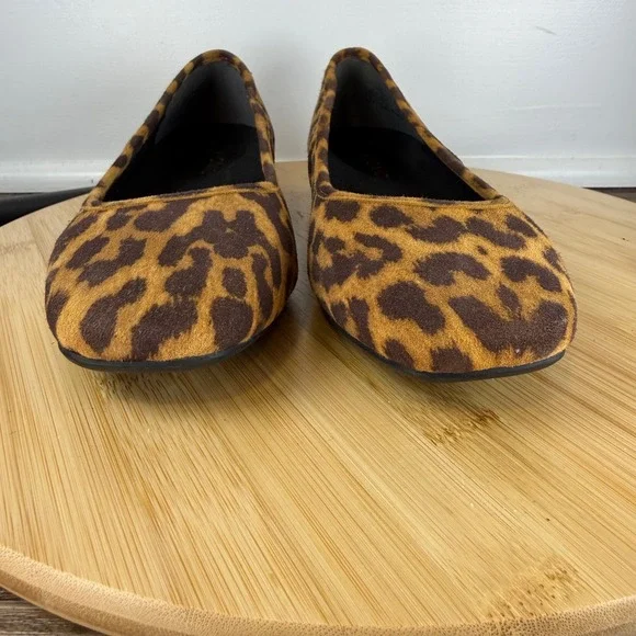Vionic Orinda Ballet Flats Women 6 Leopard Print Brown Excellent Square Toe - Picture 2 of 8